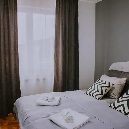 Διαμέρισμα Fik Apartman *